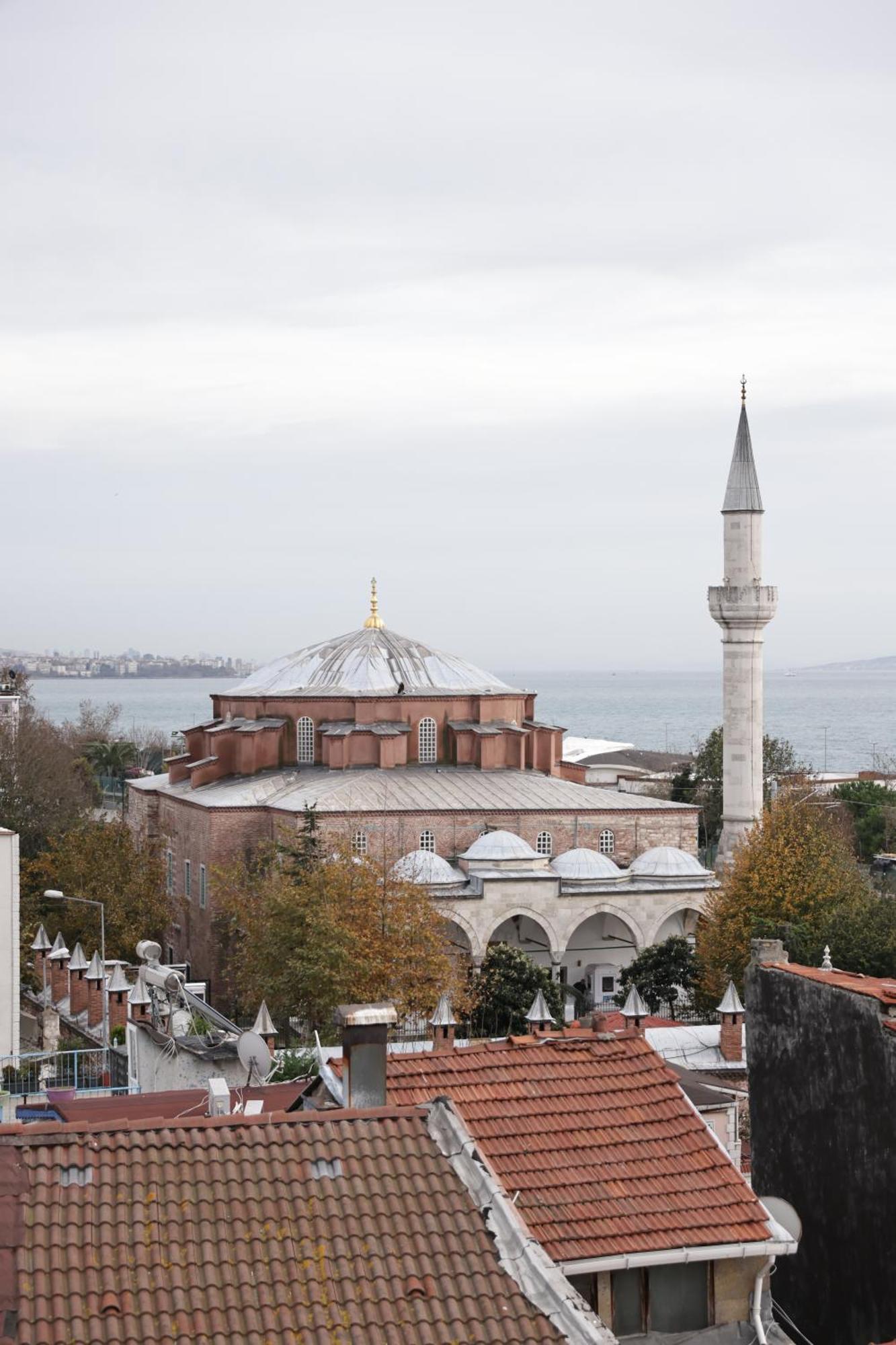 Sareban Hotel Istanbul Exterior photo