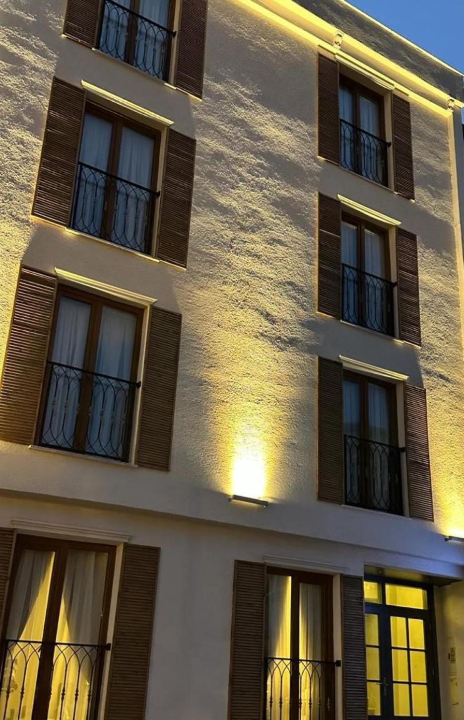Sareban Hotel Istanbul Exterior photo